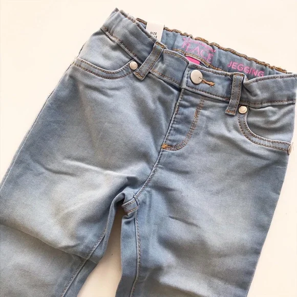 The children’s place NWT light wash jeggings 3T - Picture 2 of 3